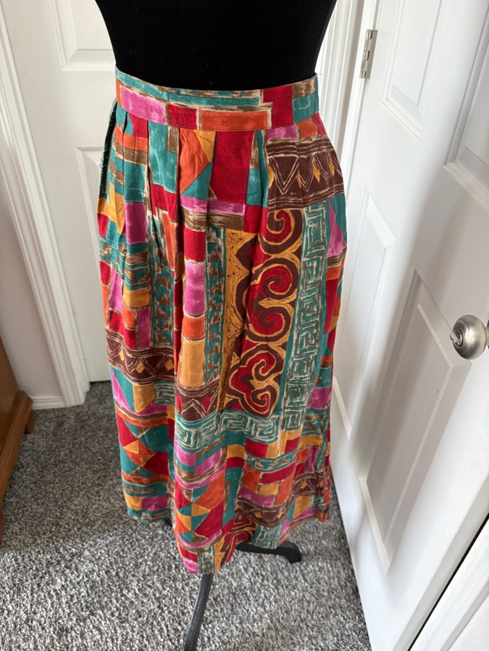 Requirements Multicolor Geometric Patchwork Print Midi Skirt - Picture 3 of 12